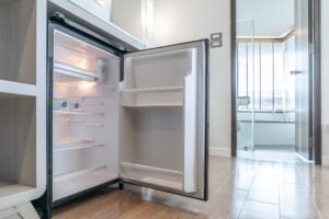 Шкафы барные холодильные